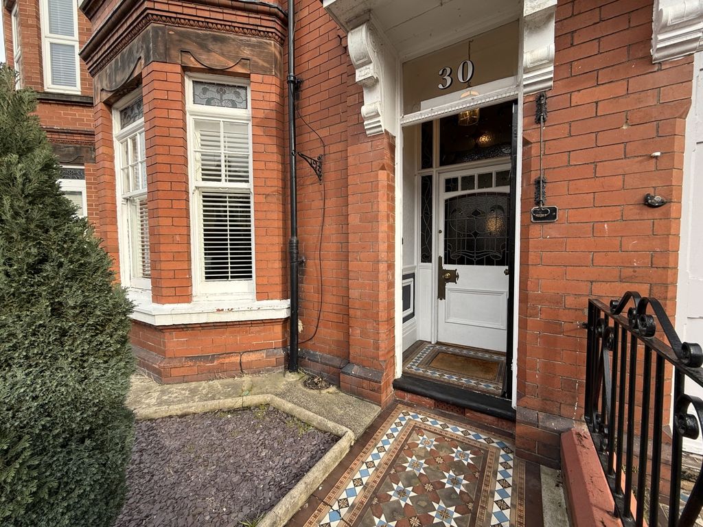 Property photo 2 of 35 Img_7082