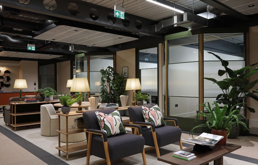 Property photo 3 of 8