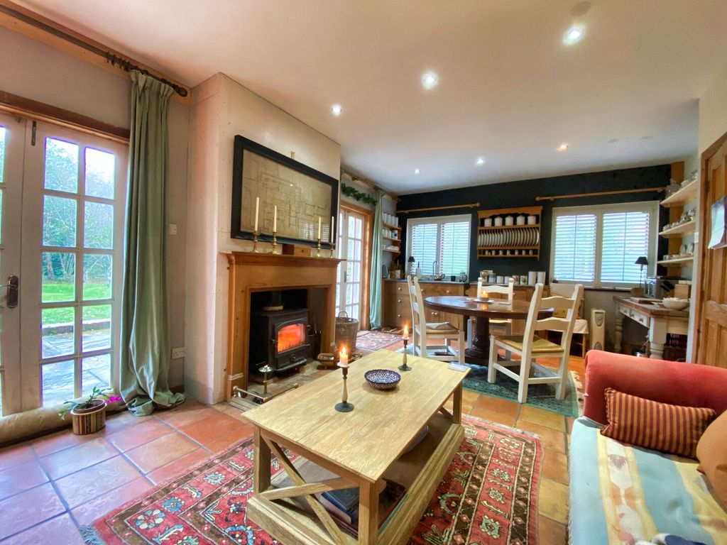 Property photo 3 of 10 Img_258_2_Original.Jpg