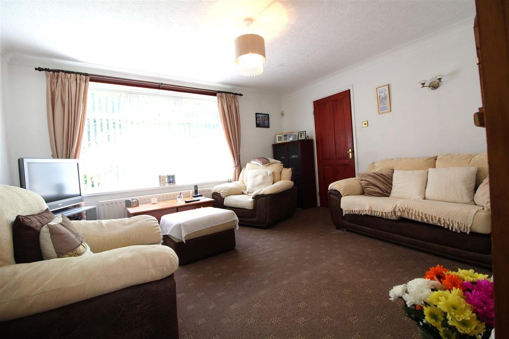 Property photo 3 of 11 C.Lo.Jpg