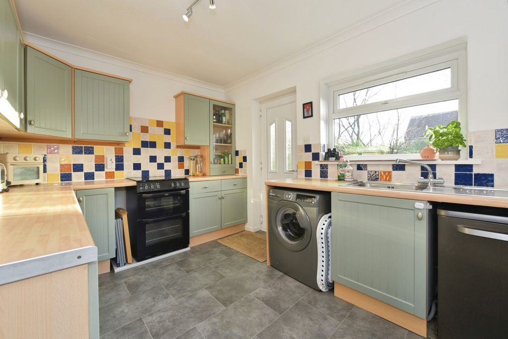 Property photo 3 of 17 Pbox-Img.Jpg