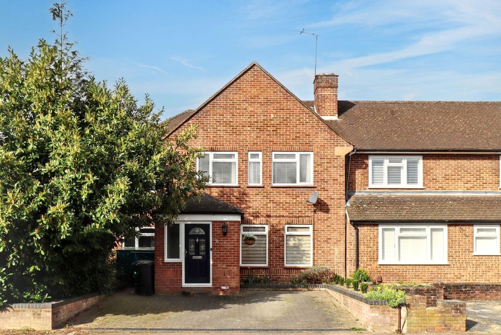 Property photo 2 of 14 External