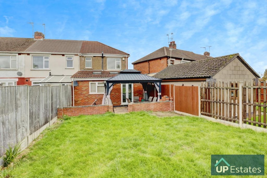 Property photo 2 of 14 Rear Aspect