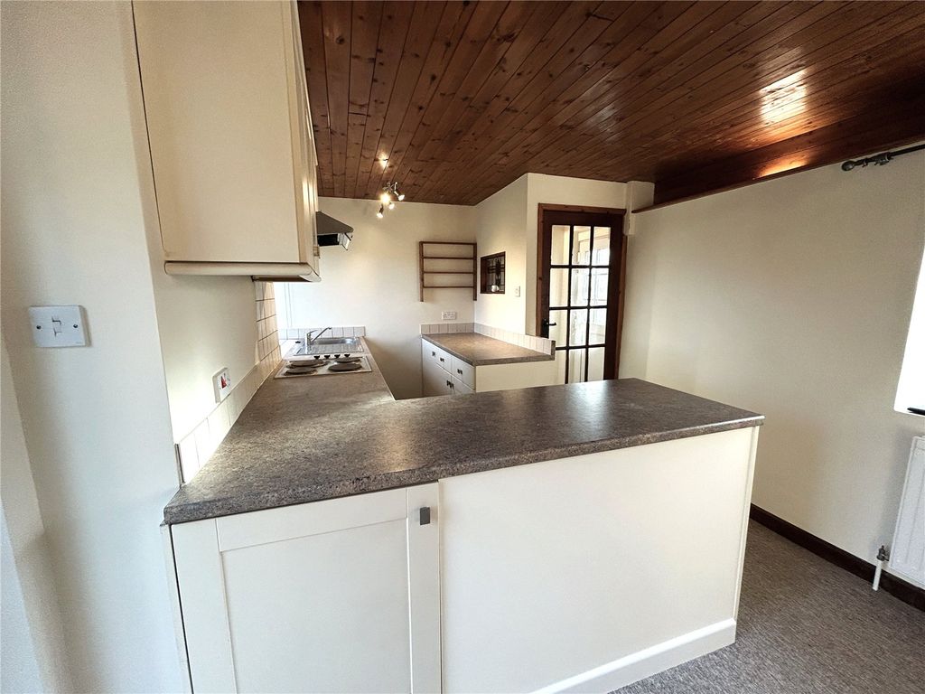 Property photo 2 of 9 Picture No. 04