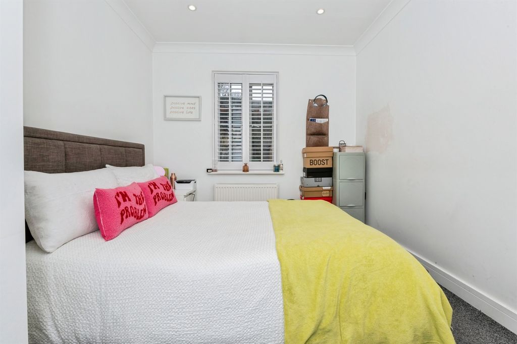Additional image 15 of 4 bed detached house for saleHodges Close, Chafford Hundred, Grays RM16