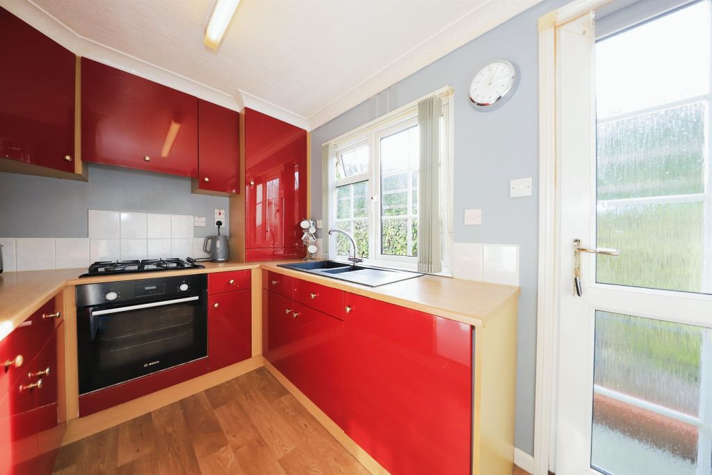 Property photo 2 of 17