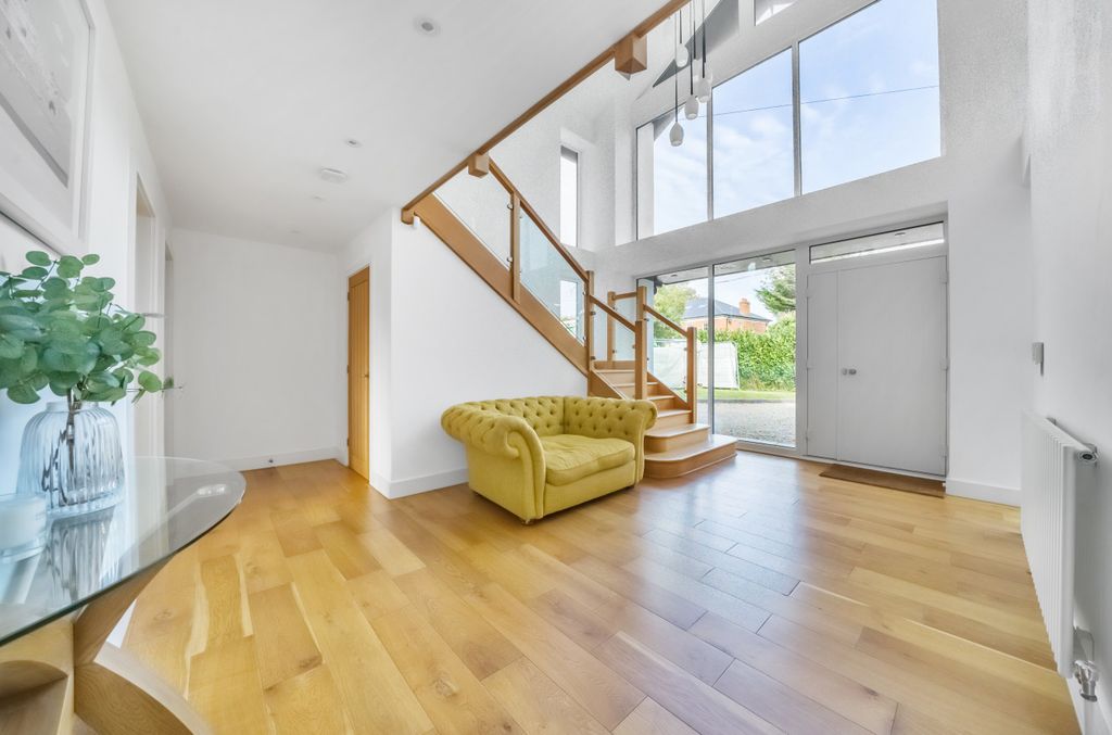 Property photo 2 of 17 1048320 (11).Jpg