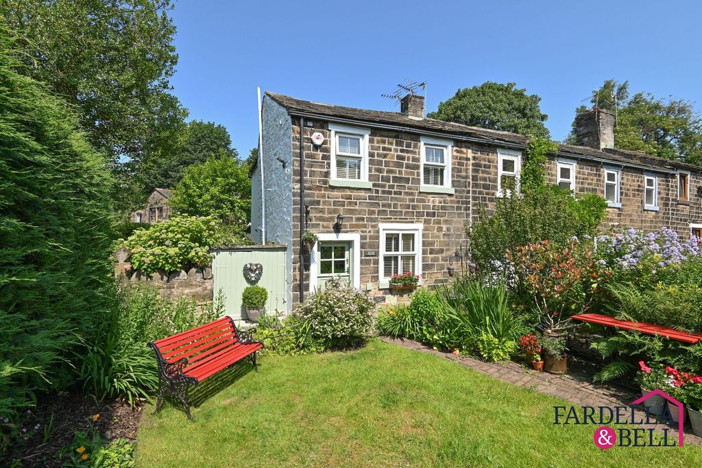 Property photo 1 of 22