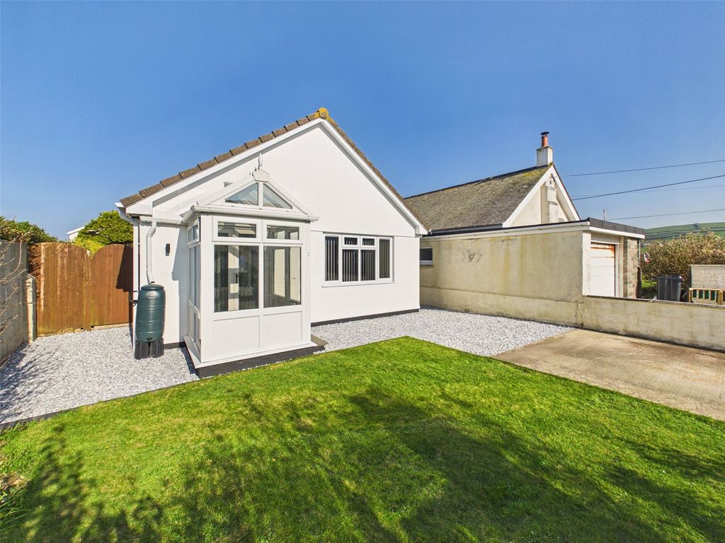 Property photo 2 of 18 Picture No. 02