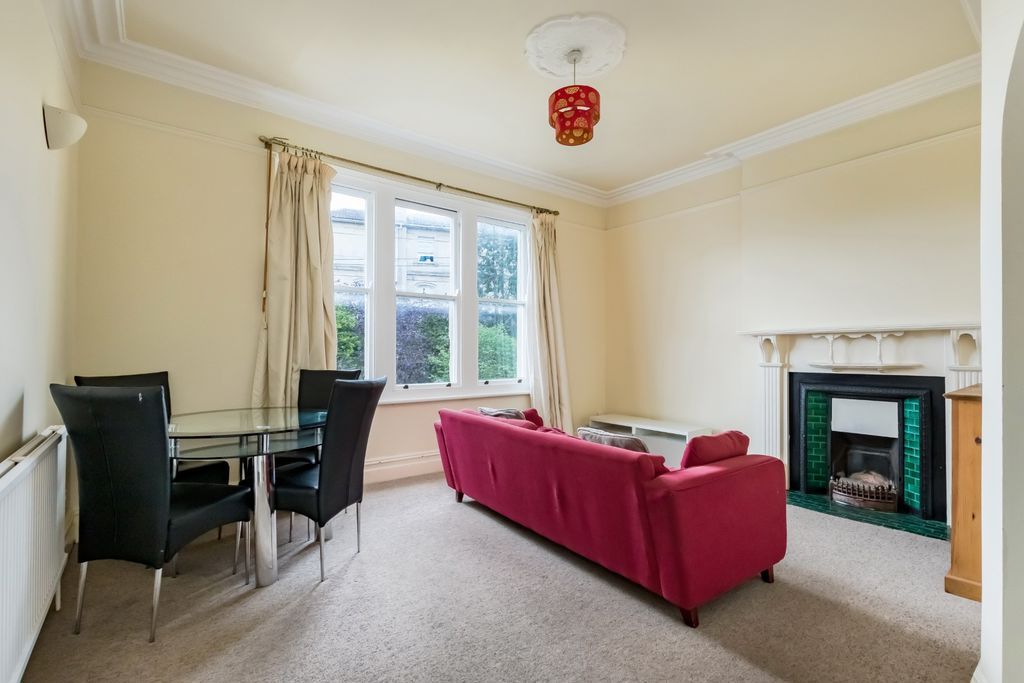 Property photo 2 of 10 Sitting Room