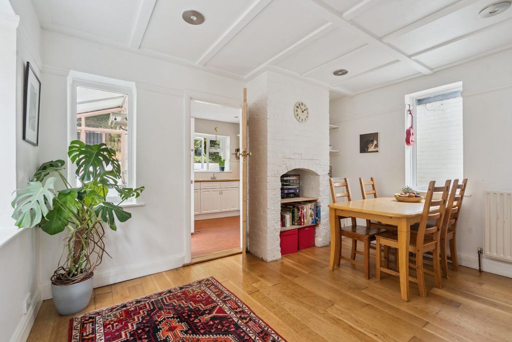 Property photo 3 of 23 Dining Room