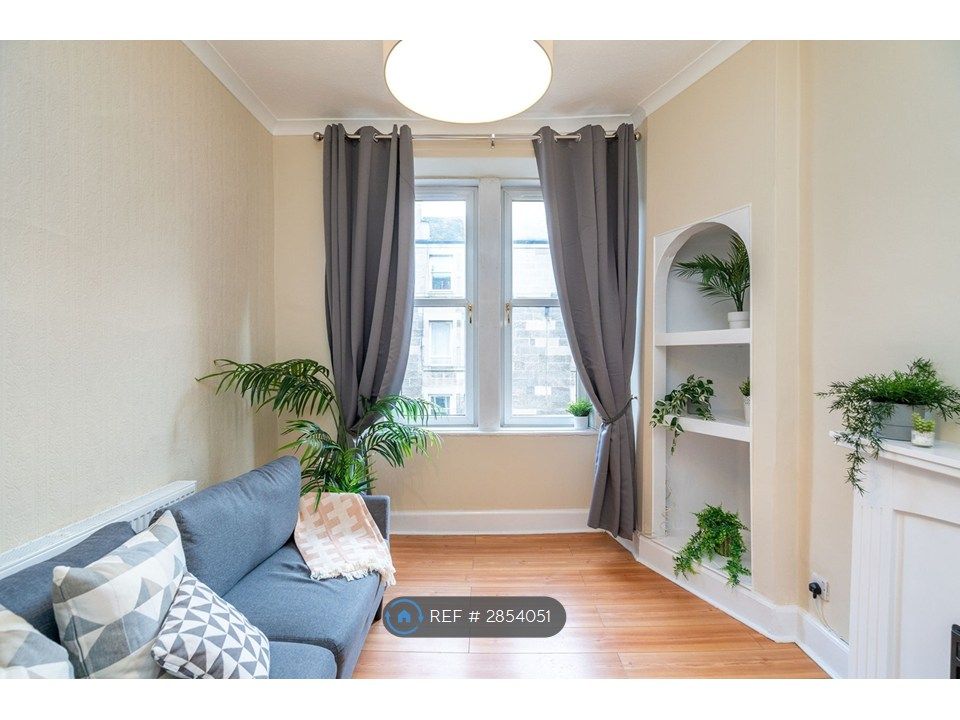 Property photo 3 of 29 Living Room