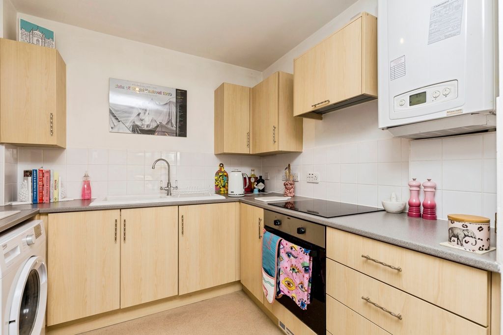 Property photo 2 of 13 Pbox-Img.Jpg