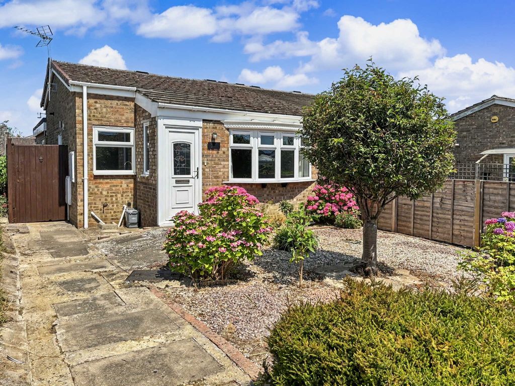 Property photo 1 of 17