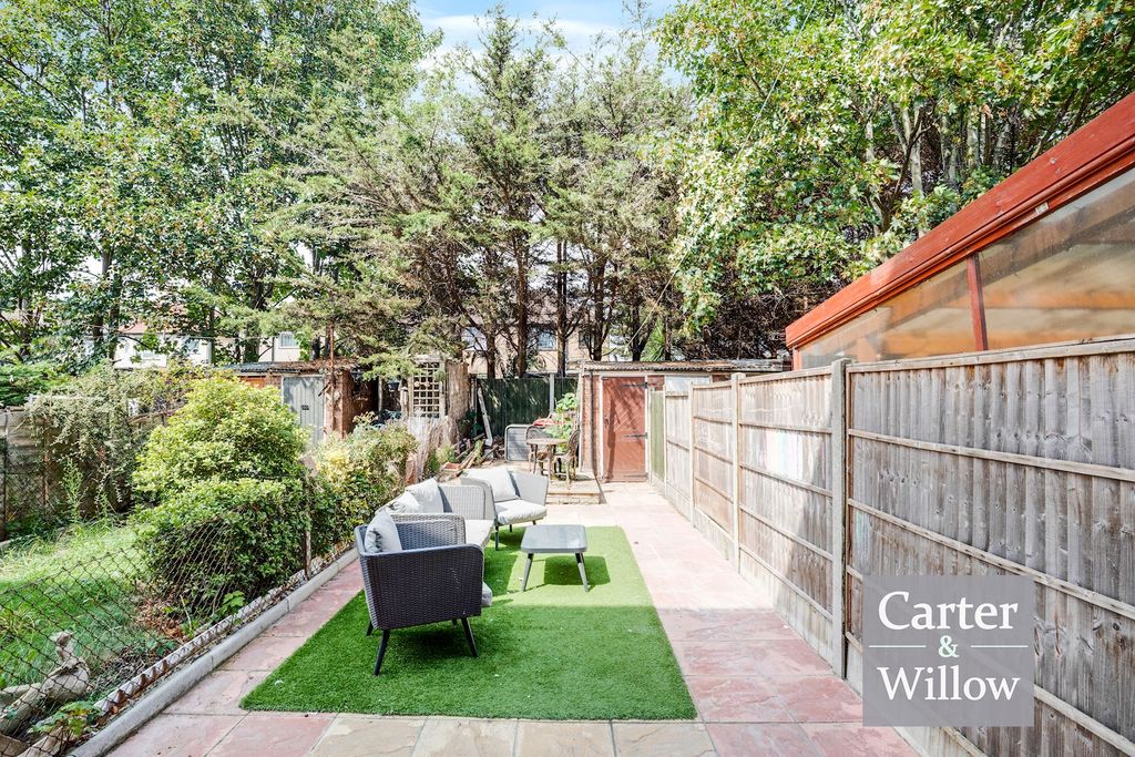 Property photo 3 of 18 Private Rear Garden 