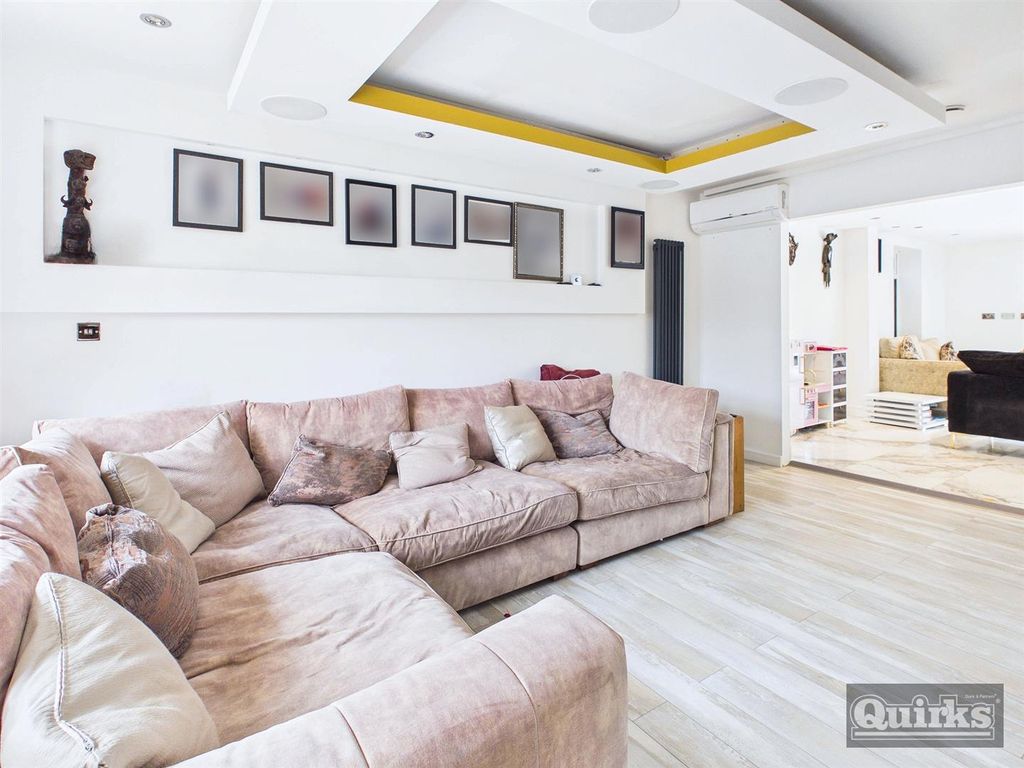 Property photo 2 of 21 5E090Df356B74B14920Ffafc4270d0c5_100_Cam02342G0-Pr