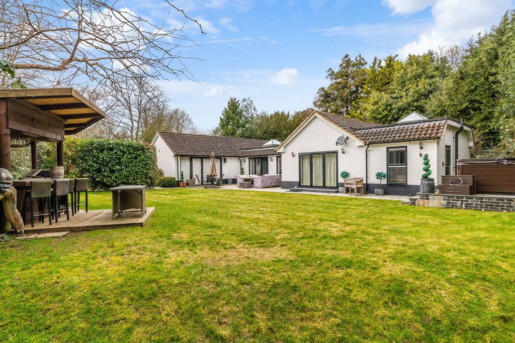 Additional image 24 of 5 bed detached house for saleStation Road, Lingfield RH7