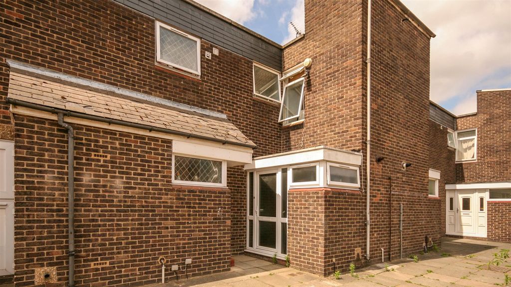 Property photo 1 of 10 1.Jpg