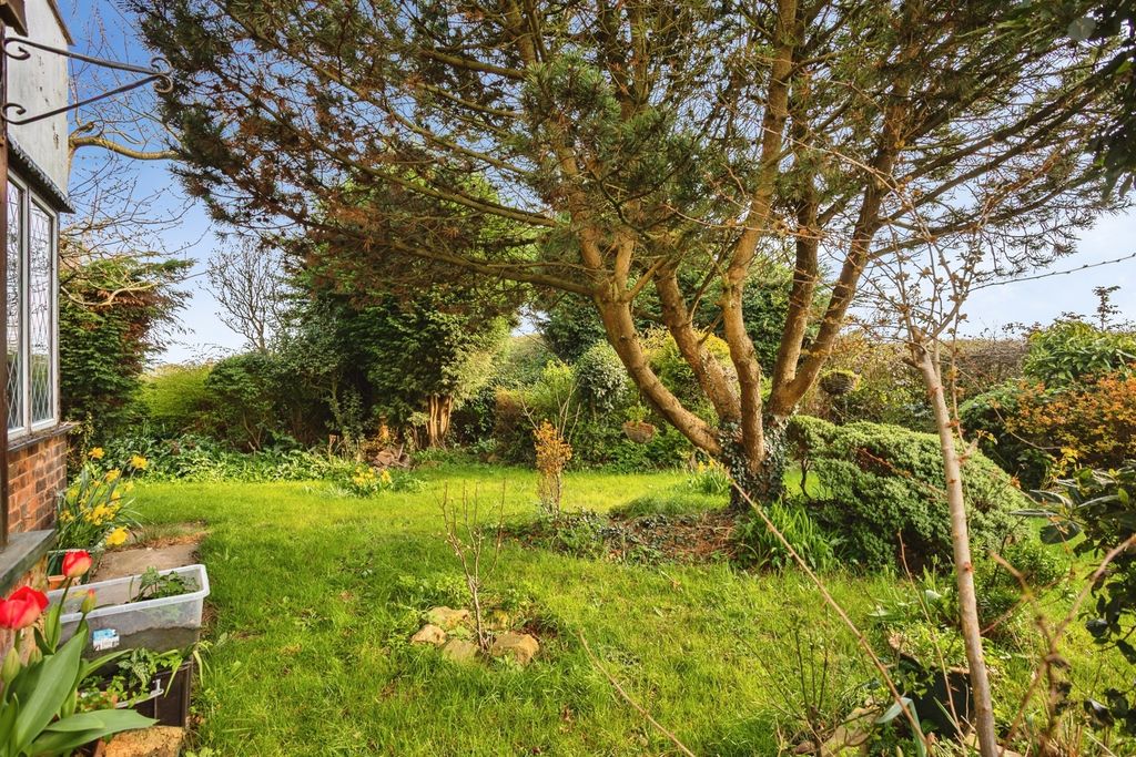 Property photo 3 of 21 Pbox-Img.Jpg