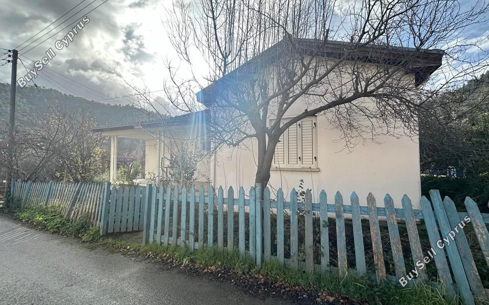 Property photo 1 of 5