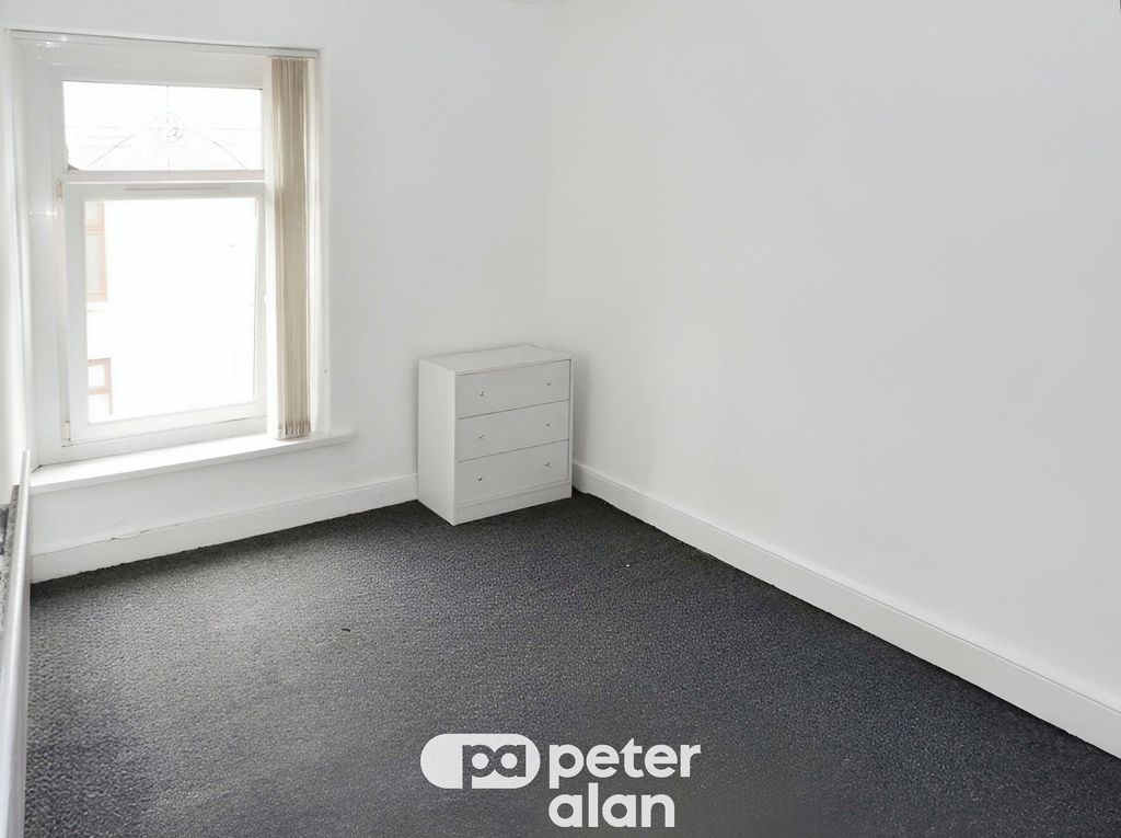 Additional image 5 of 3 bed property to rentMarsh Street, Port Talbot SA12
