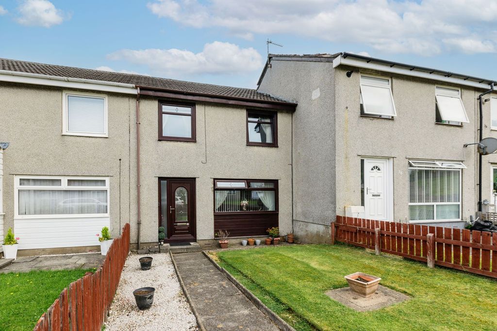 Property photo 1 of 18