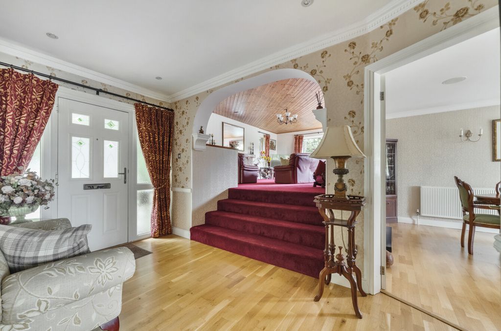 Property photo 3 of 28 1313636-27-68669d...