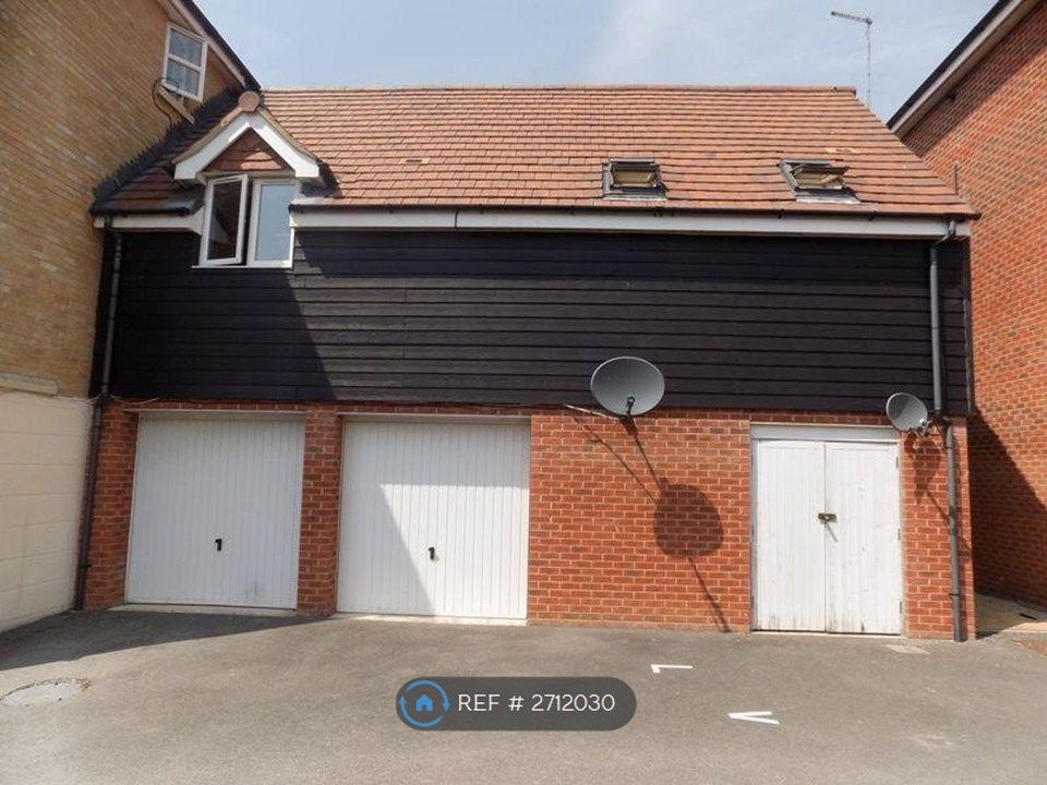 Property photo 2 of 15 Rear Aspect