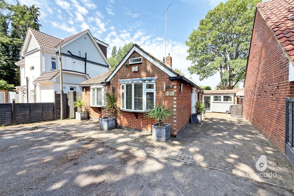 Property photo 1 of 18 4842440