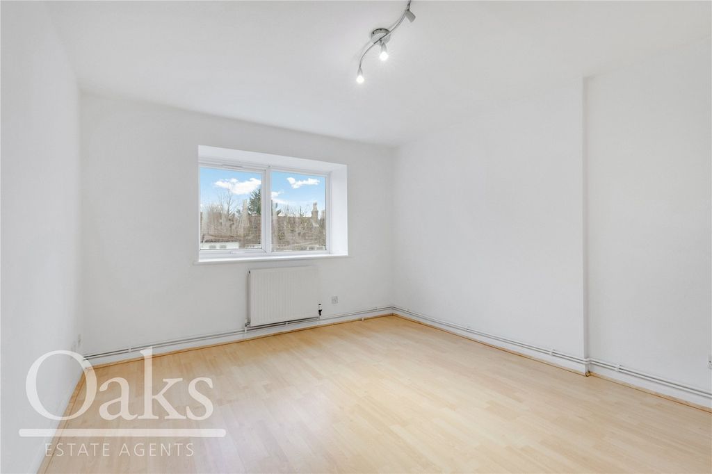 Property photo 1 of 8 Picture No. 07