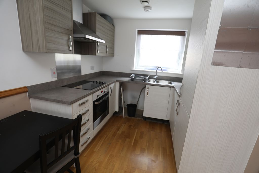 Property photo 3 of 7 8E0A9450