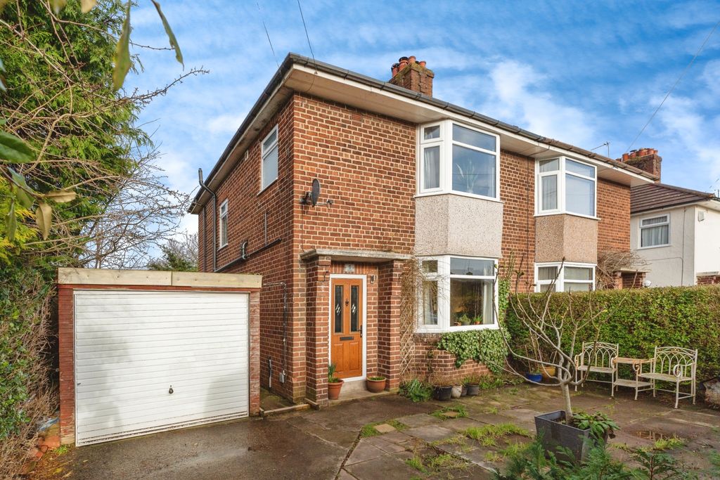 Property photo 1 of 16 Photography