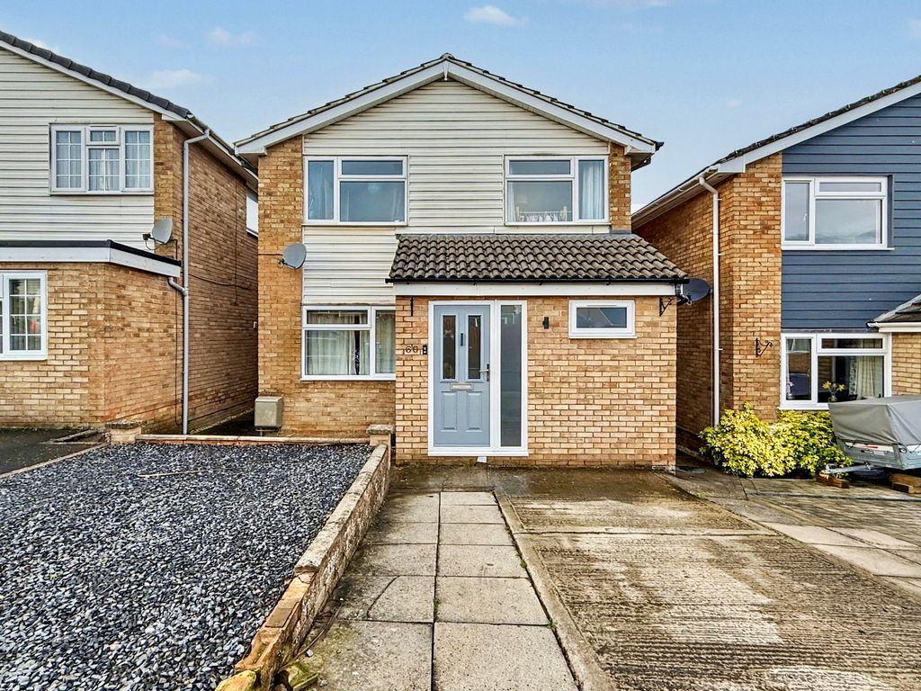 Property photo 1 of 13 Img3803