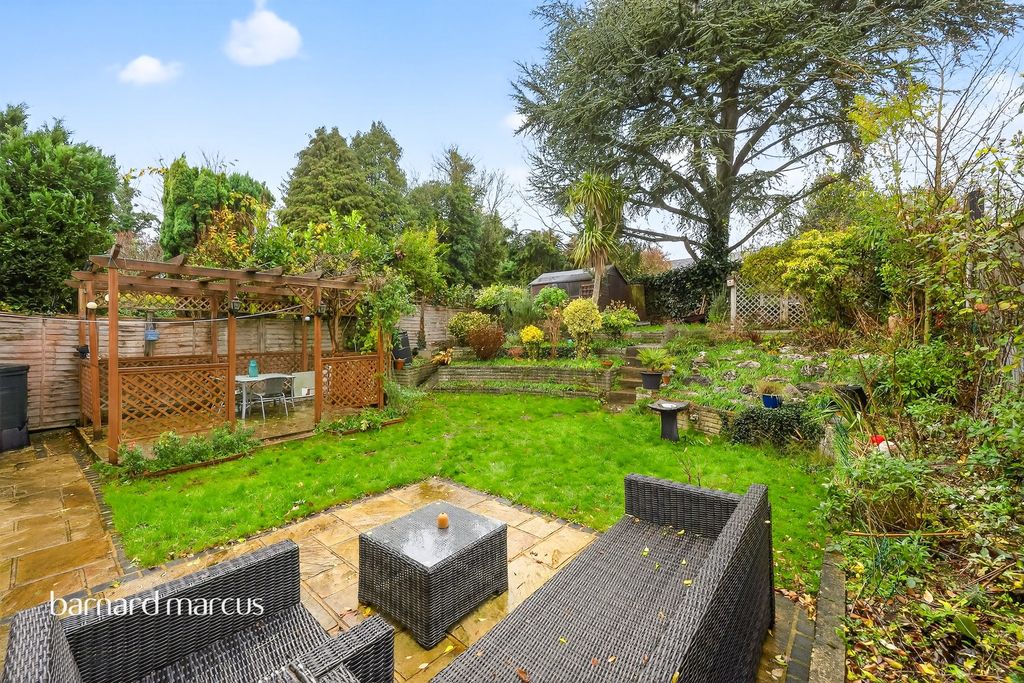 Property photo 3 of 14