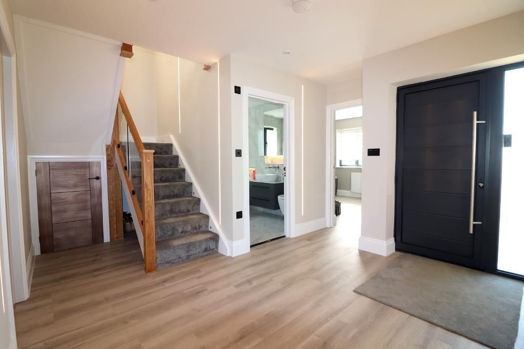 Property photo 2 of 28 Photo 2