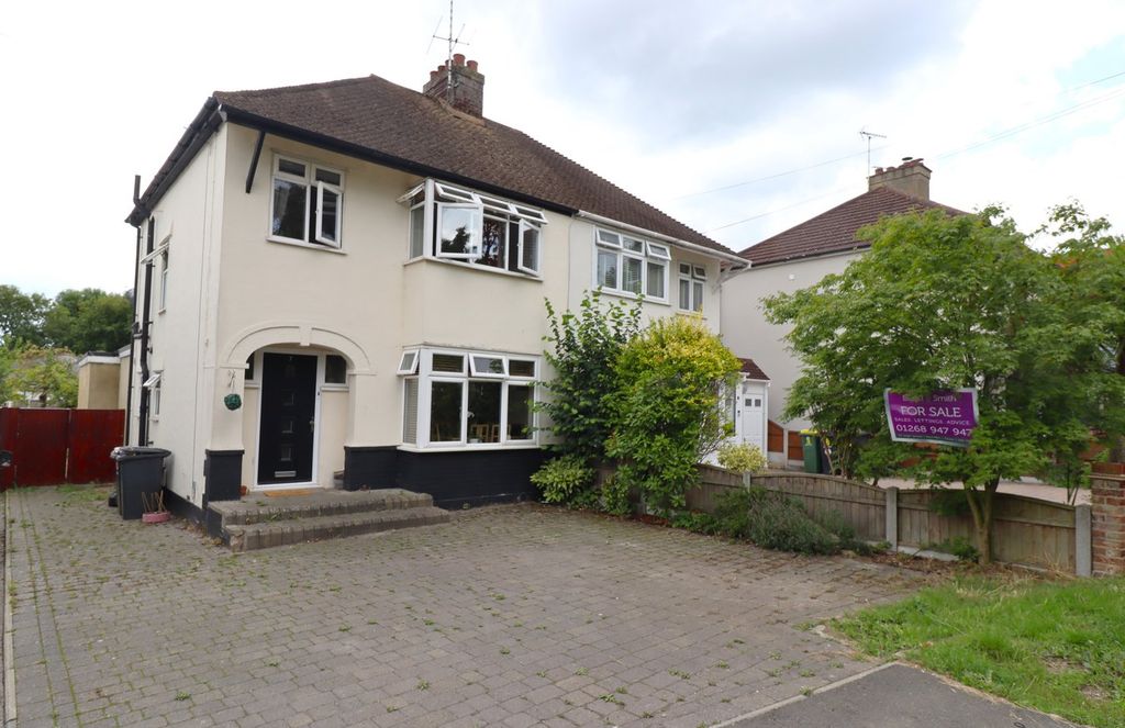 Property photo 1 of 17