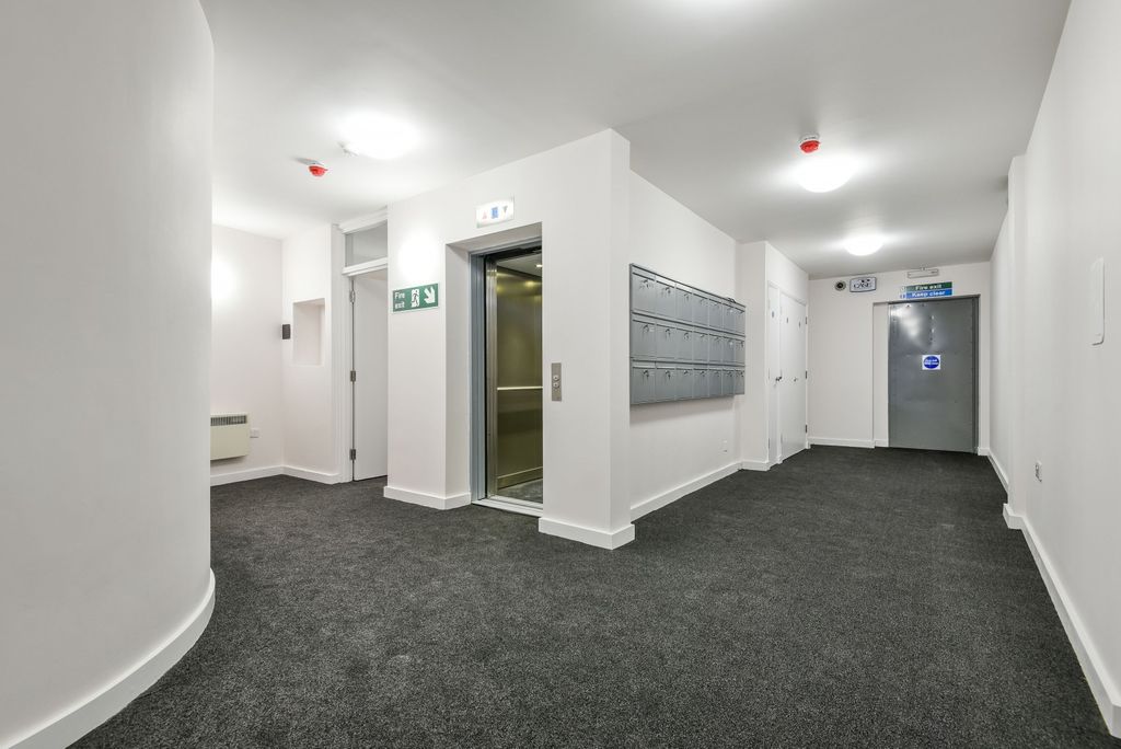 Property photo 2 of 7 Communal Hall