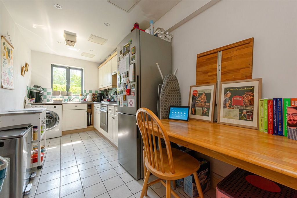 Property photo 3 of 9 Picture No. 02
