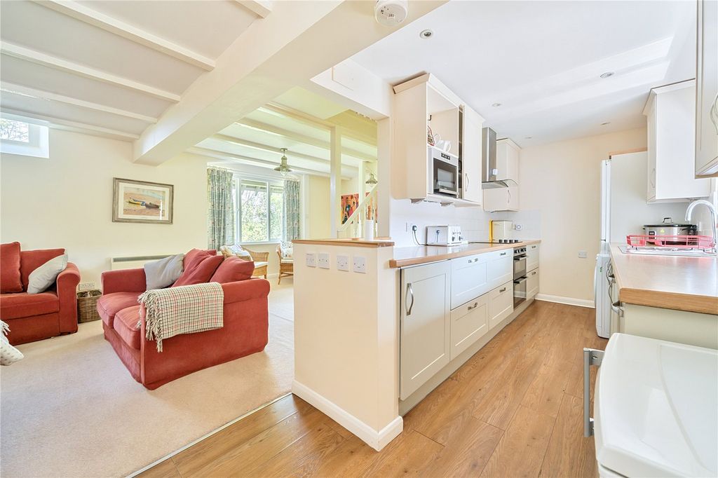 Property photo 2 of 16 Open Plan