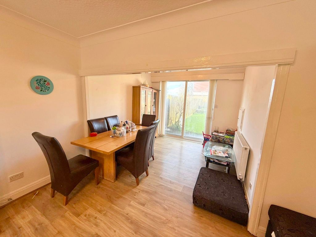 Property photo 3 of 25