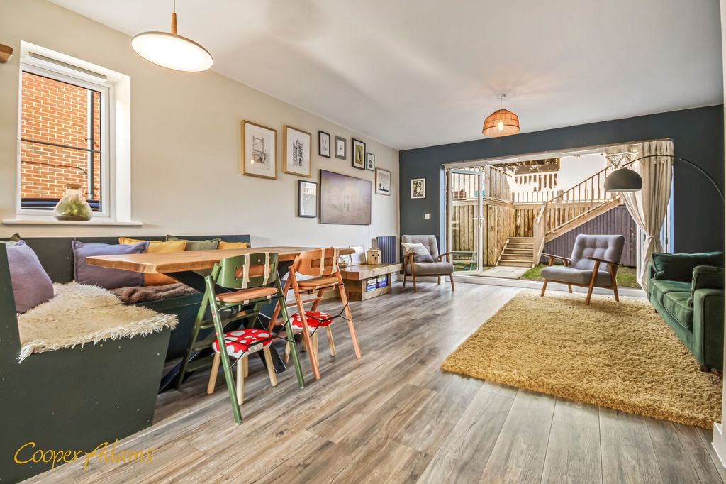 Property photo 2 of 17 Open Plan