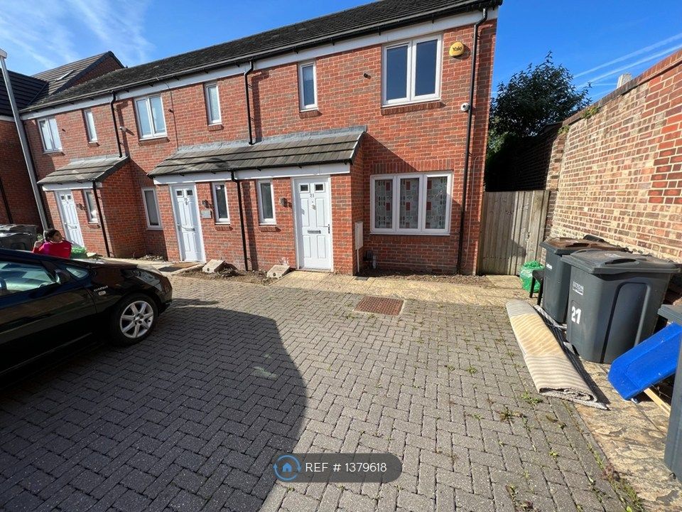 Property photo 3 of 13