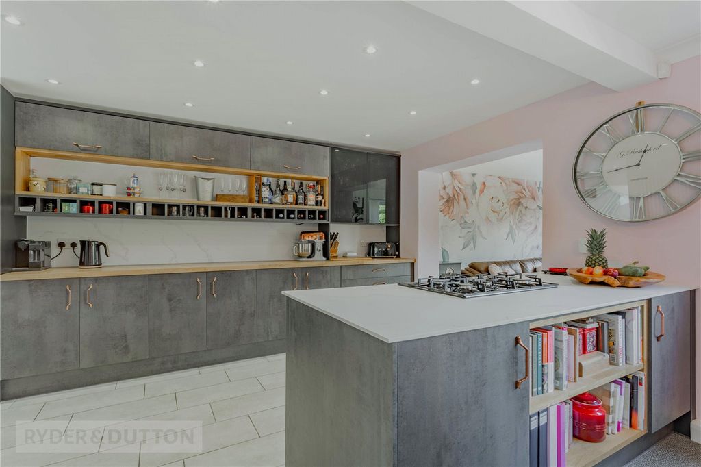Additional image 8 of 4 bed detached house for saleHarden Hills, Shaw, Oldham, Greater Manchester OL2