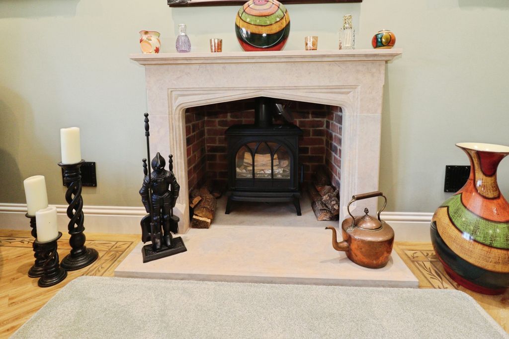 Property photo 3 of 41