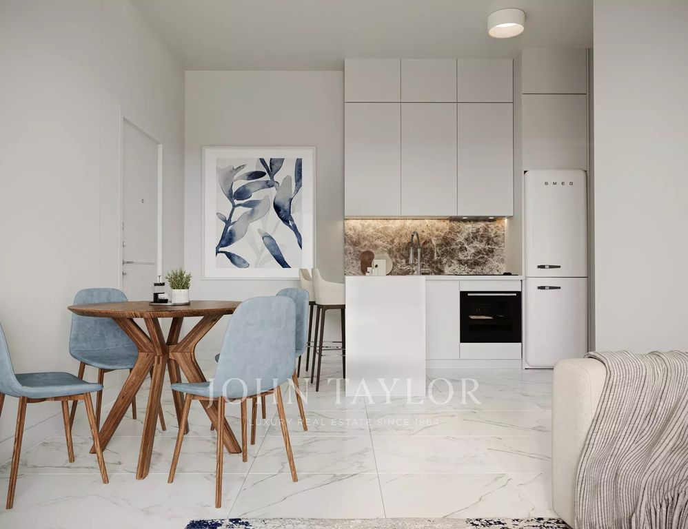 Property photo 3 of 32