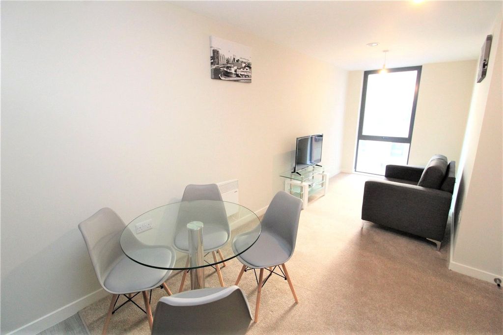 Property photo 1 of 6 Picture No. 10