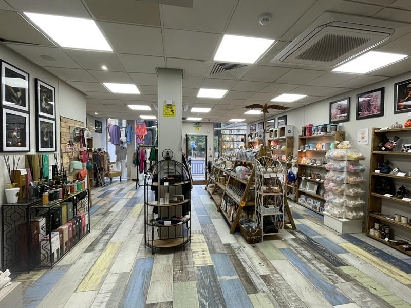 Property photo 2 of 6 Photo 9