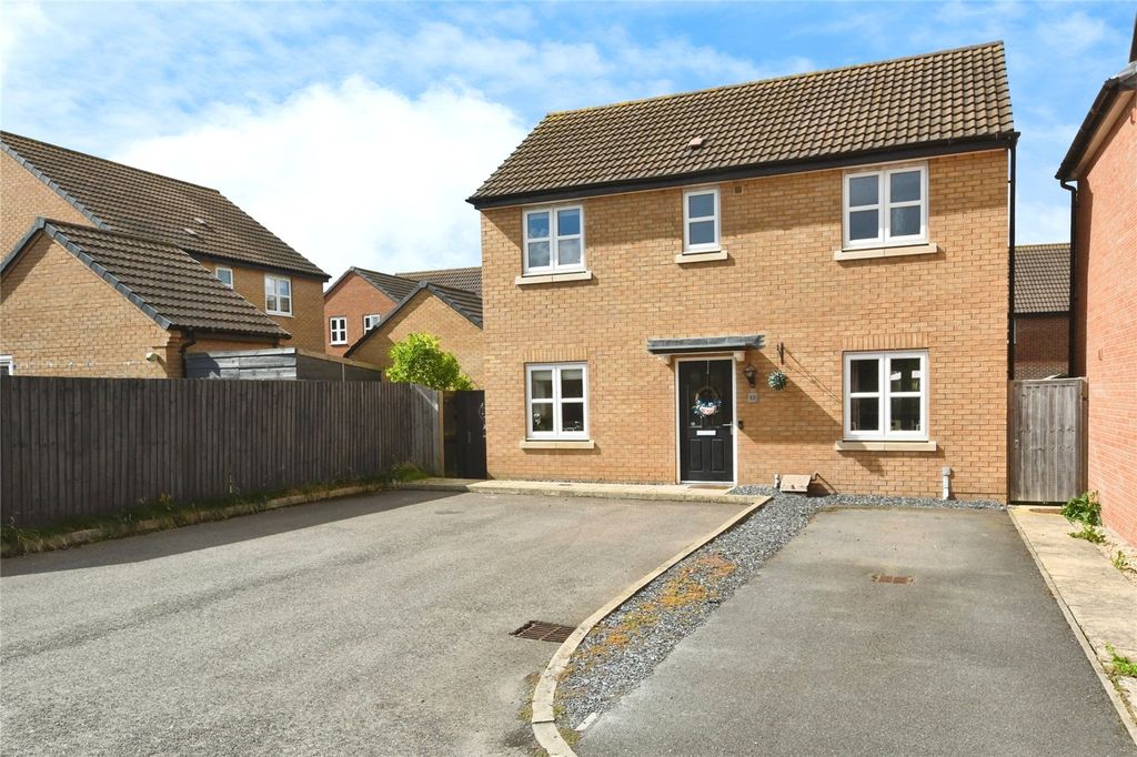 Property photo 1 of 34 Picture No. 32