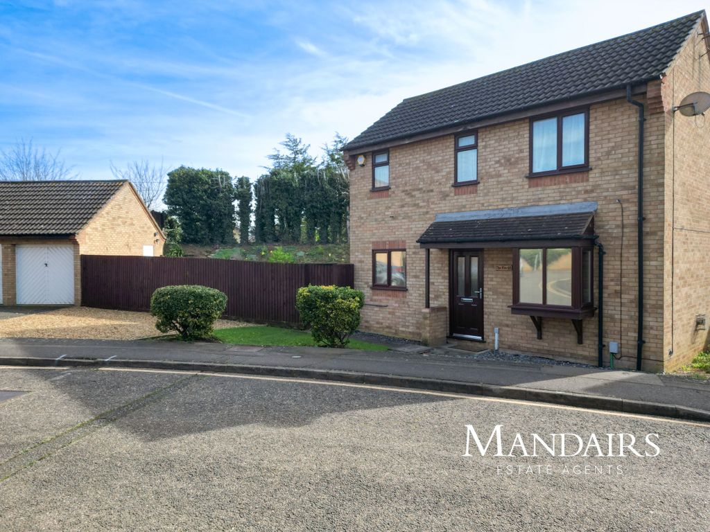 Property photo 3 of 26