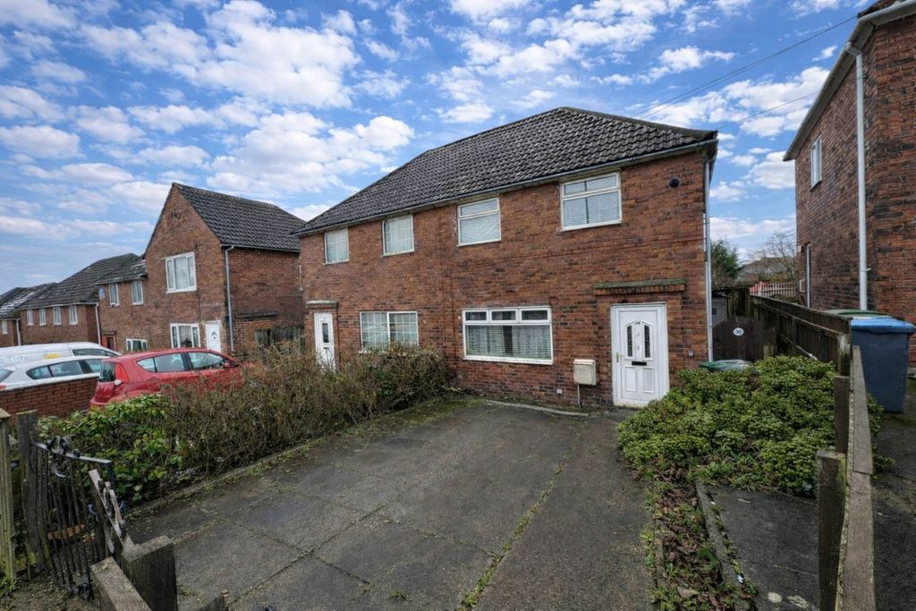 Property photo 1 of 9